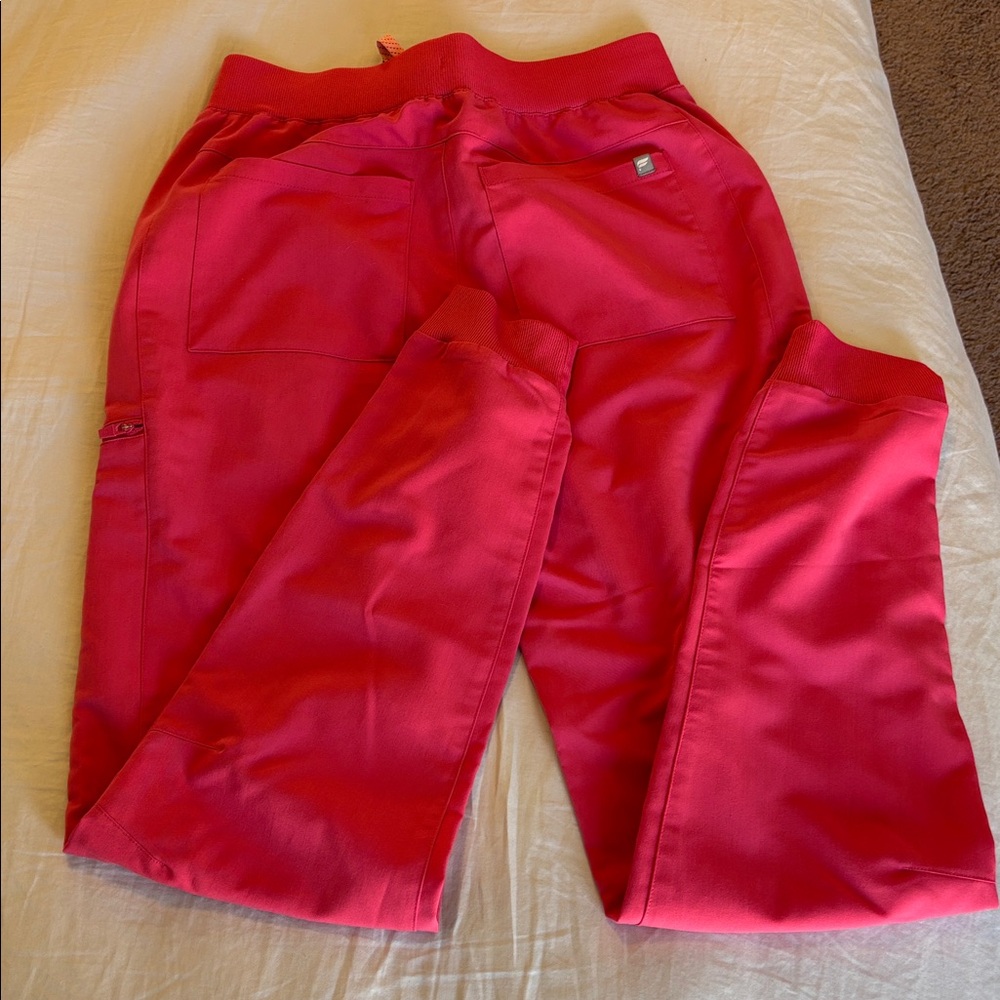 Fabletics Pink Gelato Women's scrub joggers only - Picture 5 of 5